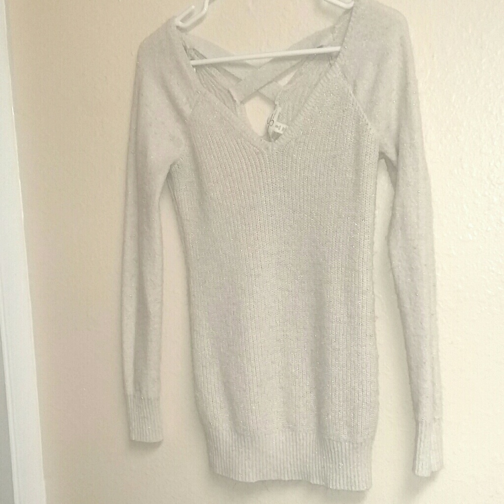 Jessica Simpson long sleeve maternity sweater